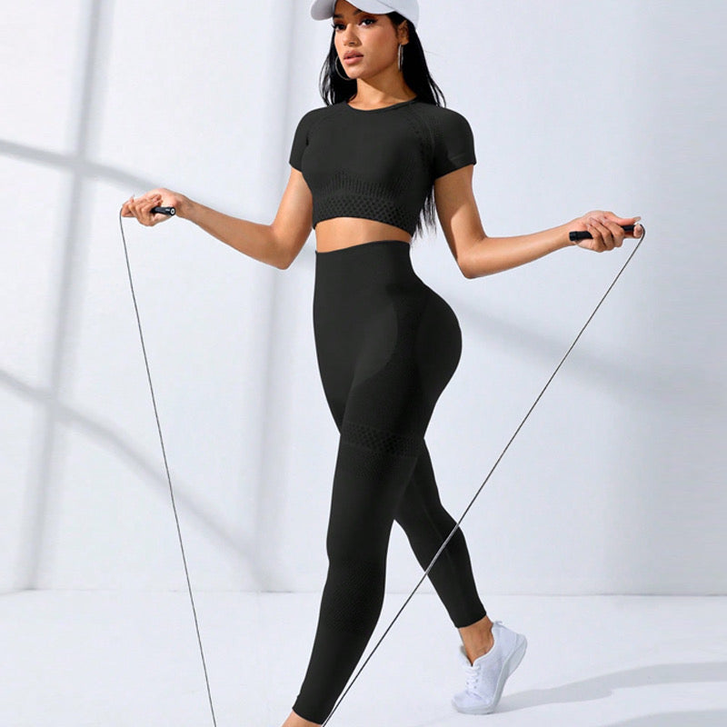 Women’s 2-Piece Seamless Yoga Outfit – Short Sleeve Top & High-Waist Leggings Set