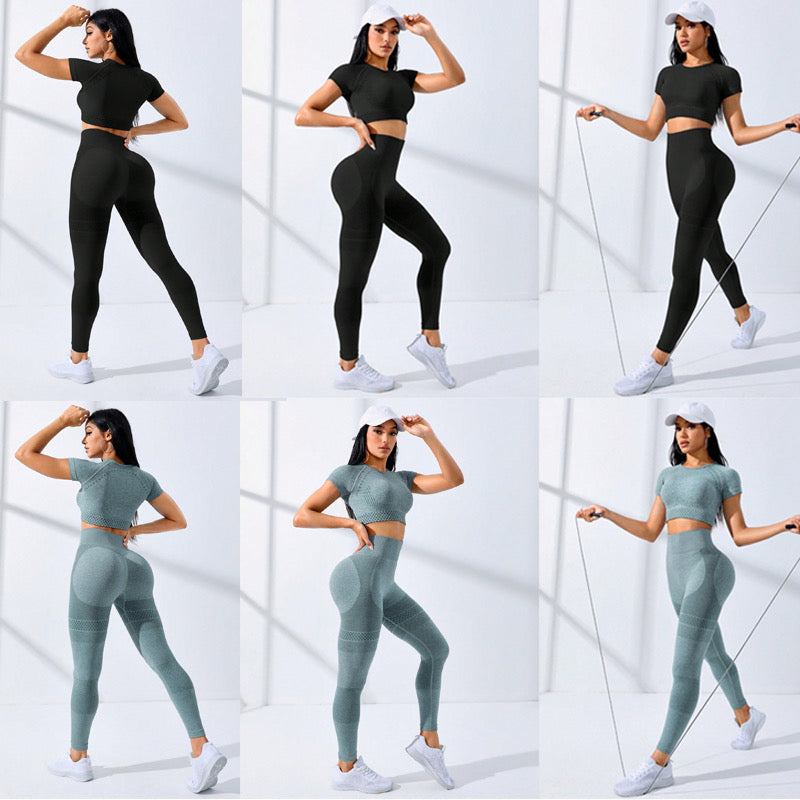 Women’s 2-Piece Seamless Yoga Outfit – Short Sleeve Top & High-Waist Leggings Set